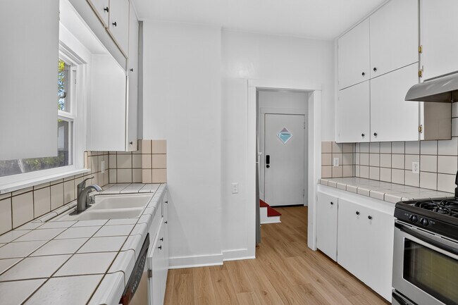 Foto del edificio - 4017 Miller Way