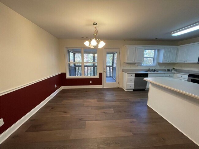 Foto del edificio - 166 Cove Hill