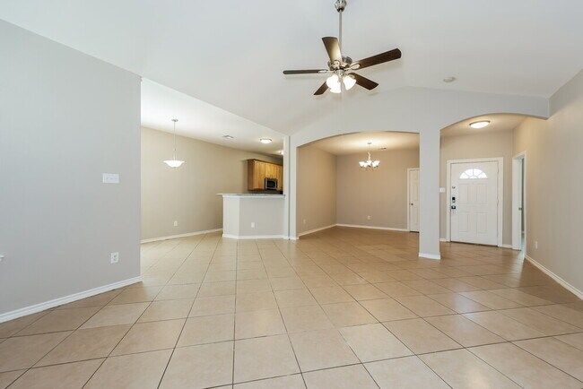 Foto del edificio - 2113 Beacon Way