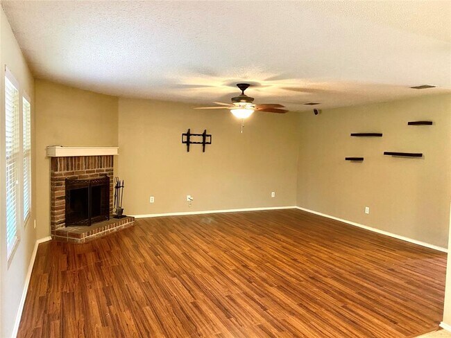 Foto del edificio - 1416 Lonesome Dove Trail