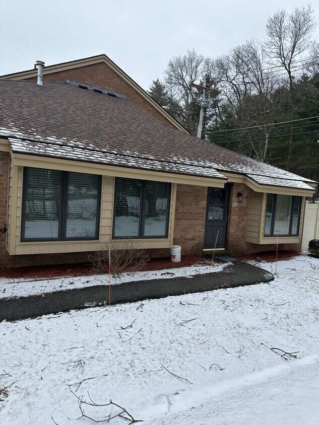 316 Island St Unit 316 Island St Stoughton, Stoughton, MA 02072 Condo