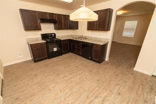 Foto del edificio - 4335 Richmeadow Dr