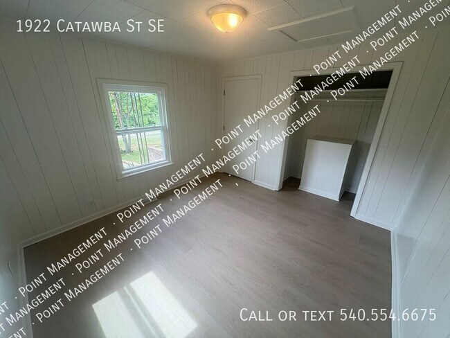 Building Photo - 1922 Catawba St SE