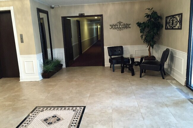 Foto del edificio - 315 N Salem Ave