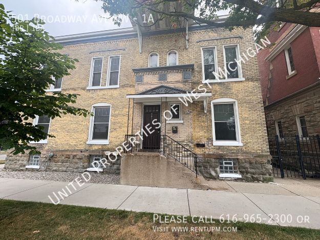 Foto del edificio - 501 Broadway Ave NW