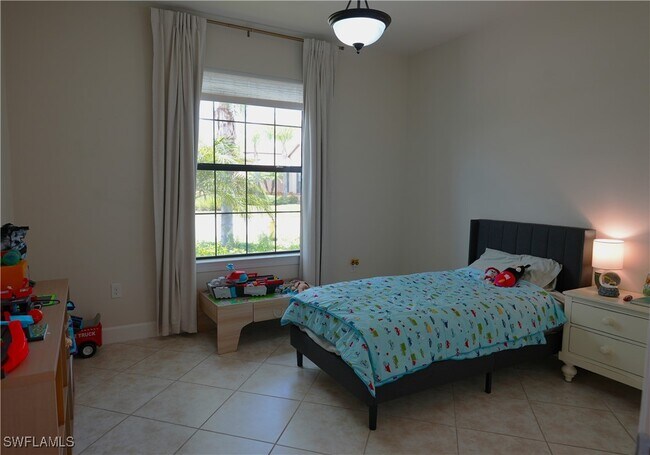 Foto del edificio - 12009 Avingston Lake Dr