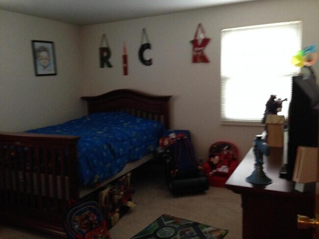 Building Photo - 196 Linden Avenue, Apt.# 2