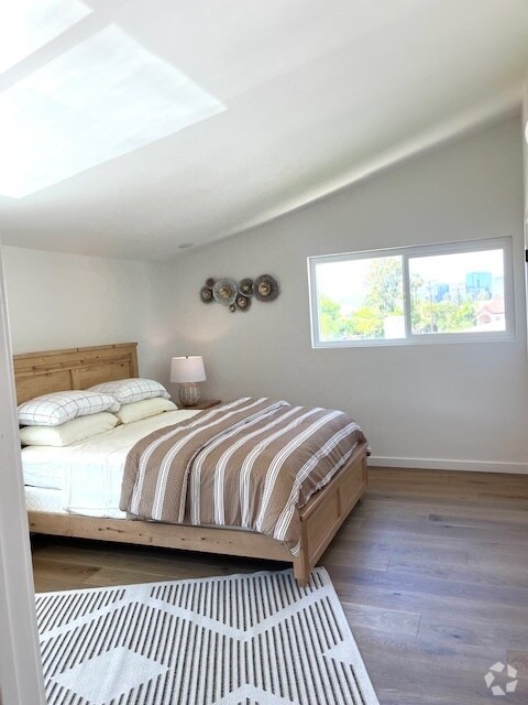 Building Photo - 5304 Baza Ave