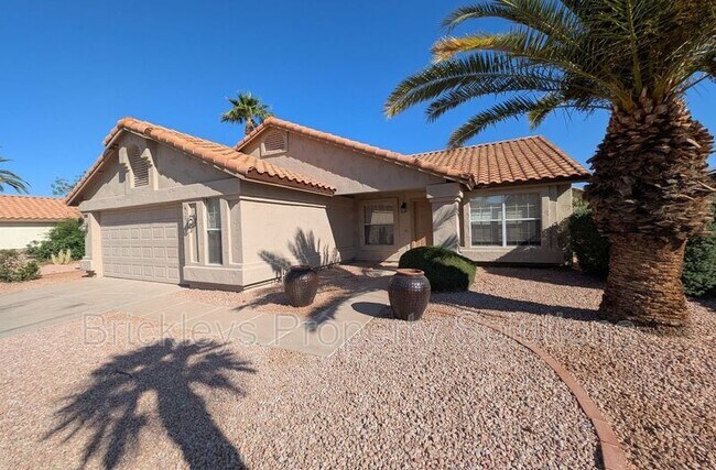 Building Photo - 618 W Tumbleweed Rd