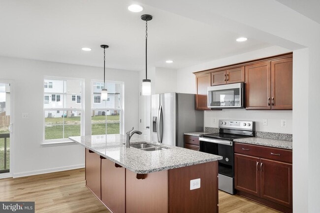 Foto del edificio - 35 ANDOVER Ct