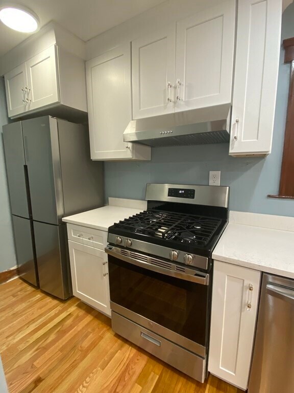 Foto del edificio - 51 Falmouth Rd