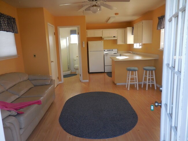 Building Photo - 780 Cobble Creek Way
