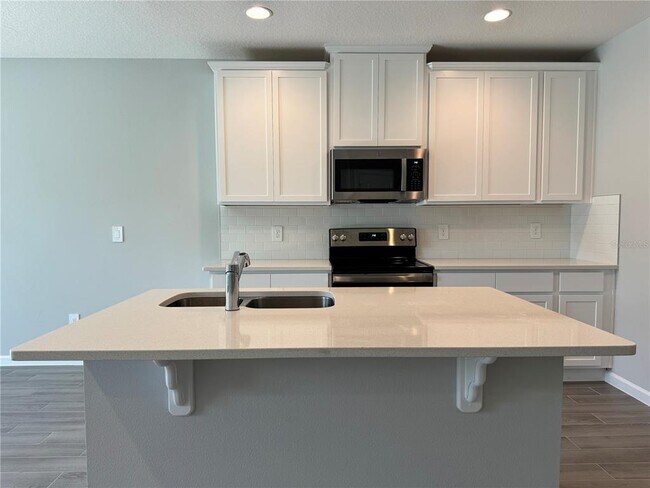 Foto del edificio - 212 Beautyberry Ln