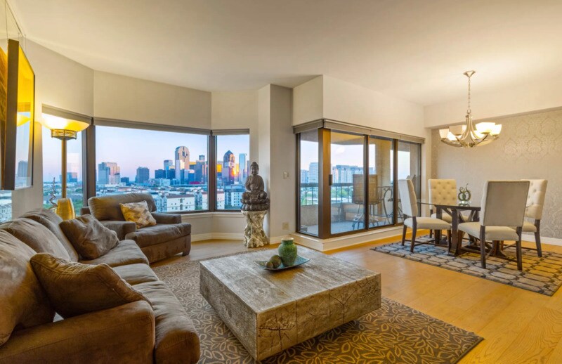 Foto principal - 3030 McKinney Ave