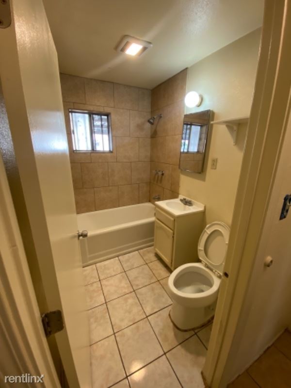 Foto del edificio - 2 br, 1 bath House - 6731 Toler Ave