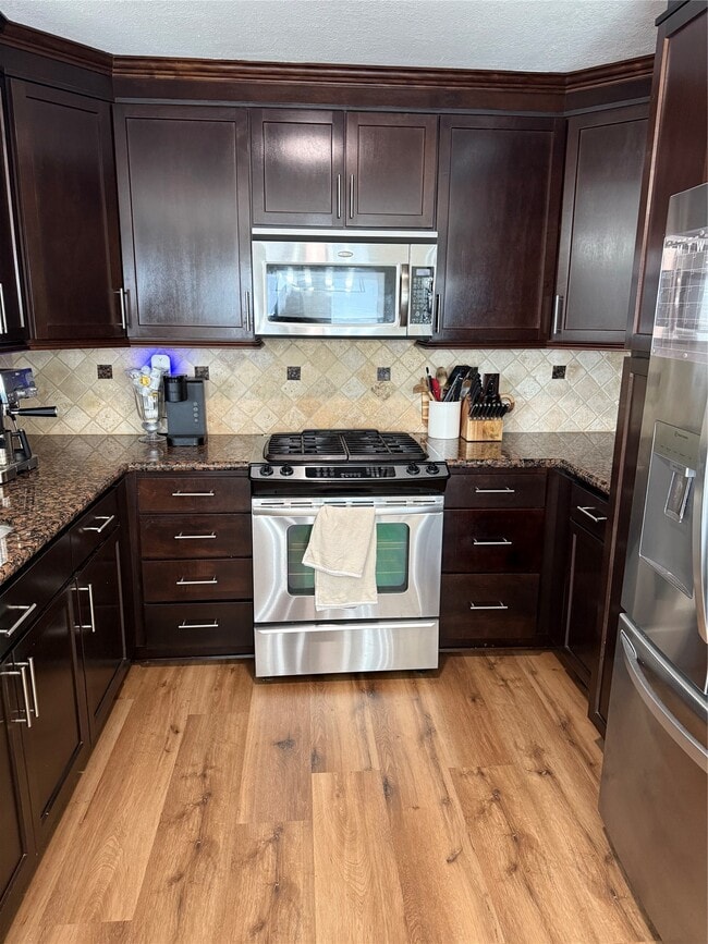 Foto del edificio - 9204 Tejas Ct