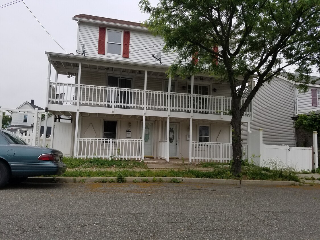 118 David St, South Amboy, NJ 08879 House Rental in South Amboy, NJ