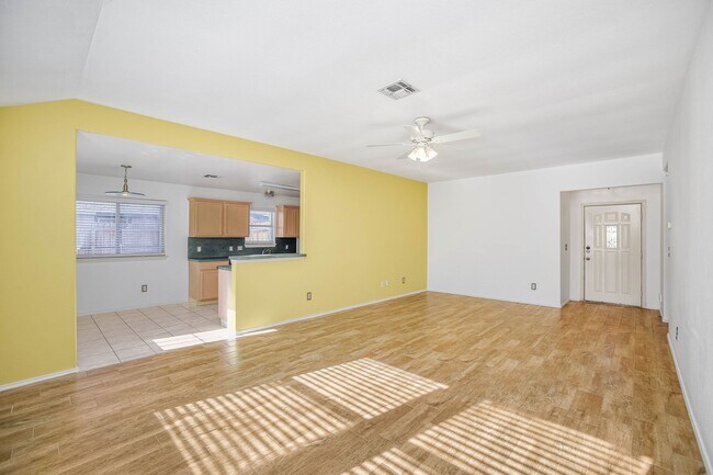 Building Photo - 14257 Natal Plum Dr