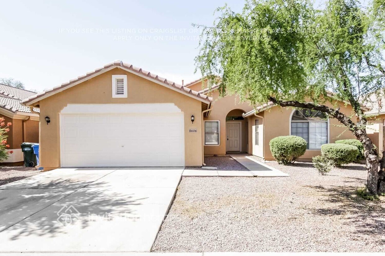 Foto principal - 8606 W Chickasaw St