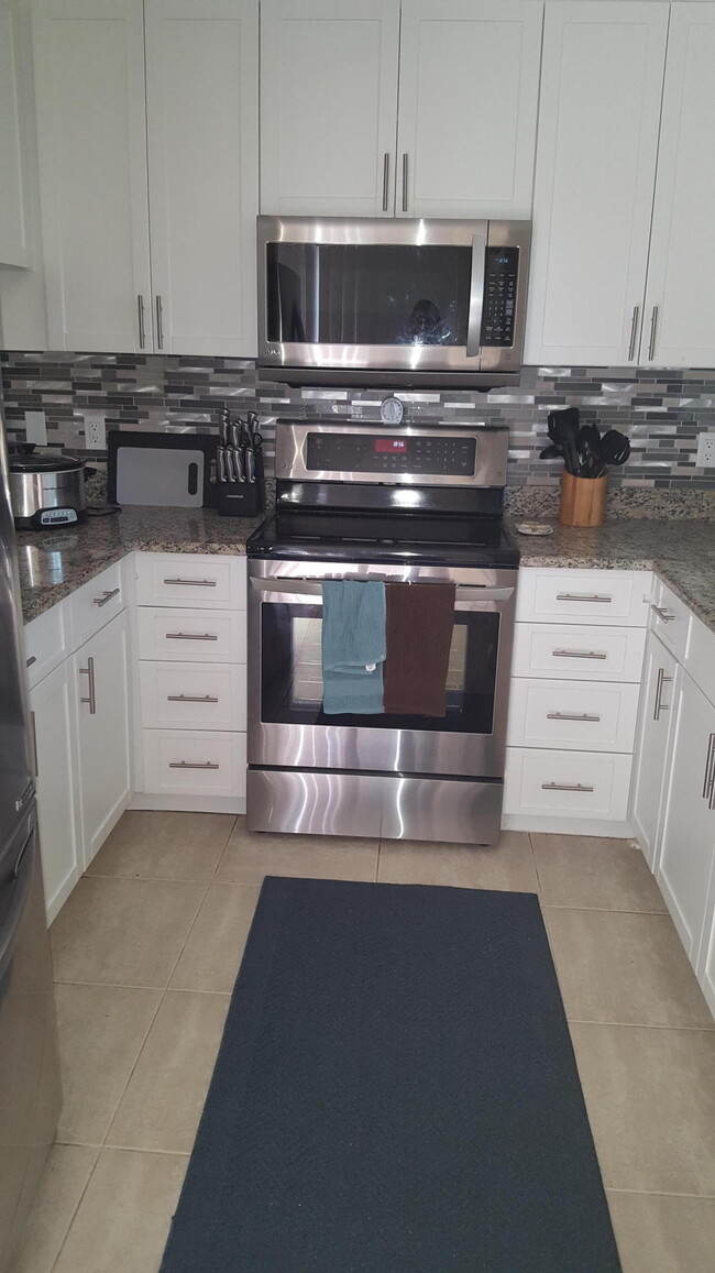 Building Photo - 326 Jupiter Lakes Blvd