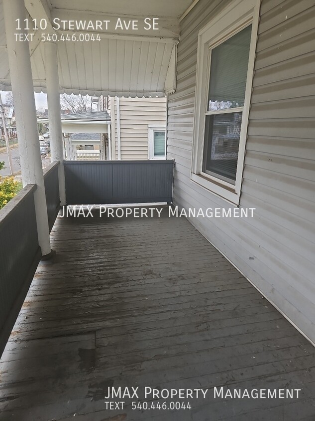 Foto principal - This property has a no security deposit op...