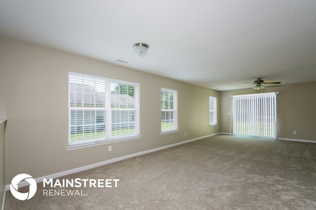 Building Photo - 411 Feldspar Way
