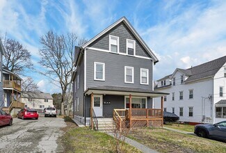 Building Photo - 28 Ekman St
