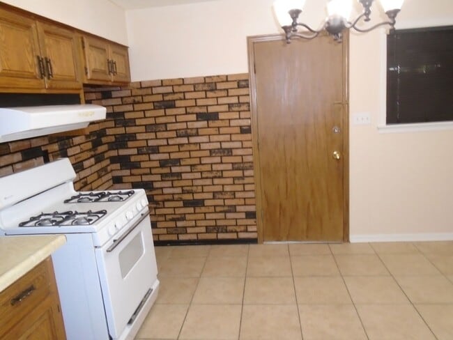 Building Photo - 1399 Ranger Dr