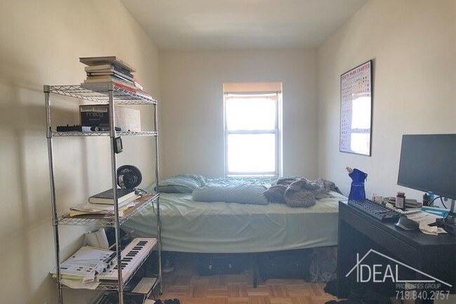 Foto del edificio - 2 bedroom in Brooklyn NY 11215