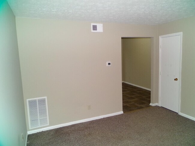 Foto del edificio - 207 Landings Dr