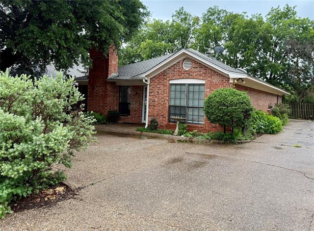 Foto del edificio - 1209 Meadow Ridge Dr