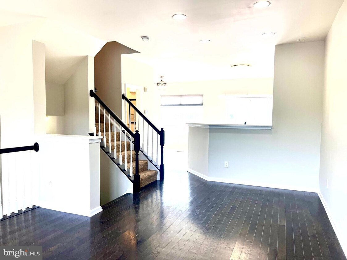 12896 Wishing Well Way, Bristow, VA 20136 Townhome Rentals in Bristow