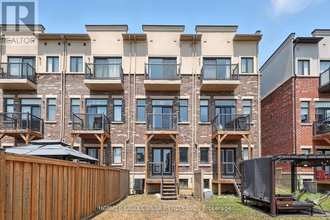 Building Photo - 37 Arianna Cres