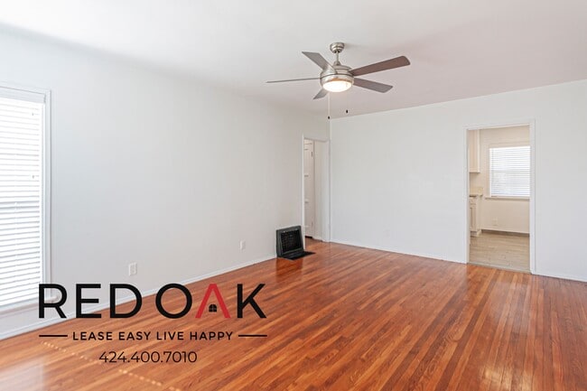 Foto del edificio - 6116 Overhill Dr