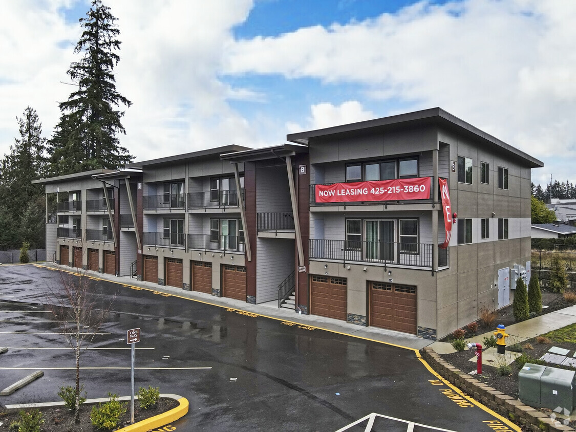 Primary Photo - North Creek Landing Apartments