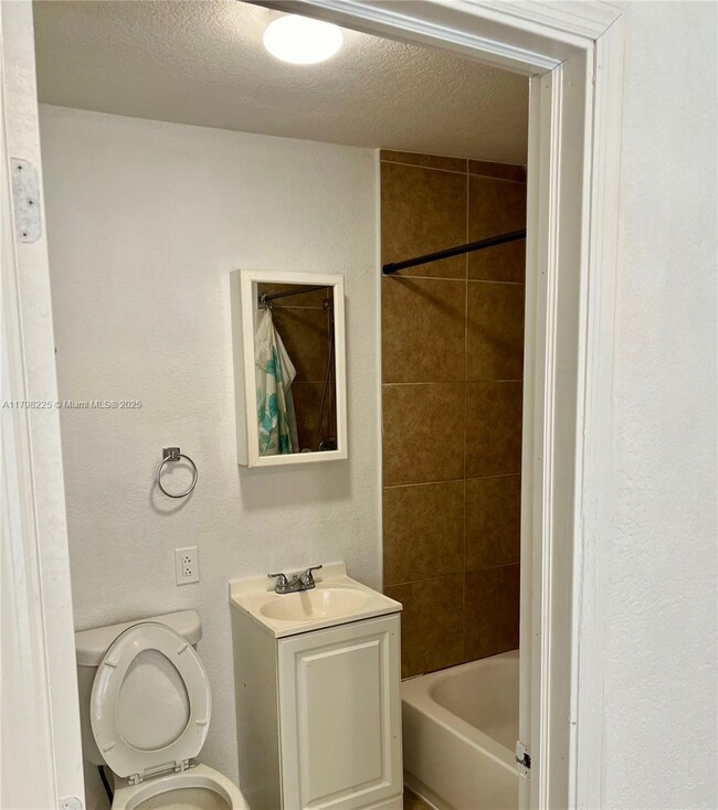 Foto del edificio - 1612 Harrison St