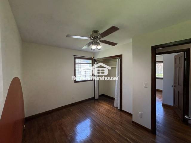 Foto del edificio - 255 Twilite Terrace NE