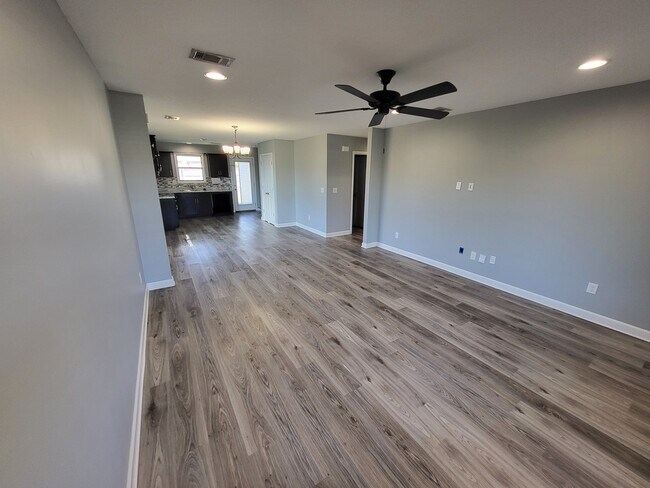 Foto del edificio - 162 Wexford Way