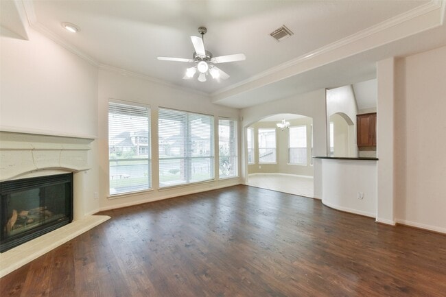 Building Photo - 18111 Blues Point Dr