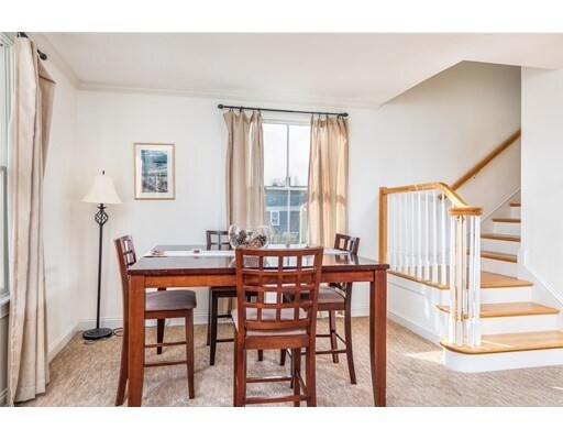 Building Photo - 18 Prospect St