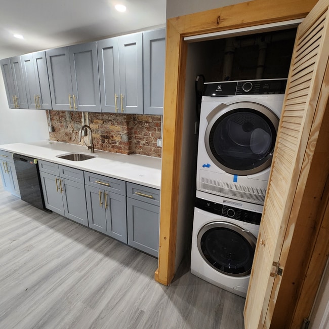 Foto del edificio - 295-297 Congress St