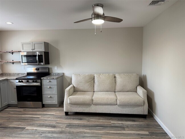 Foto del edificio - 341 Main St