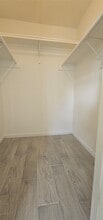 Building Photo - 10943 Bradford Way Dr