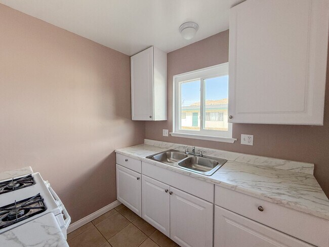 Foto del edificio - 6389 El Dorado Ave