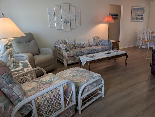 Foto del edificio - 4450 93rd Terrace