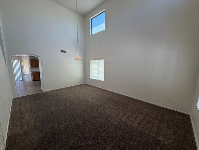 Foto del edificio - 6631 S 18th Ln