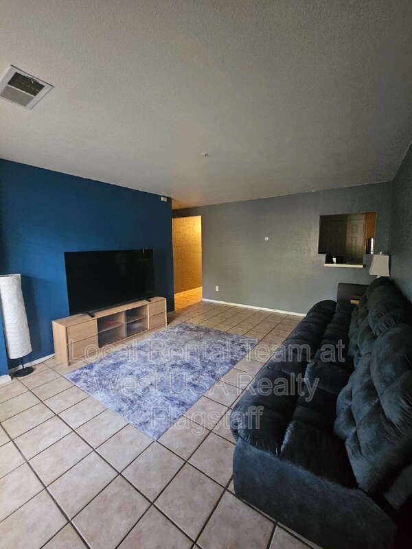 Photo - 6315 N Saint Nicholas Cir Apartment