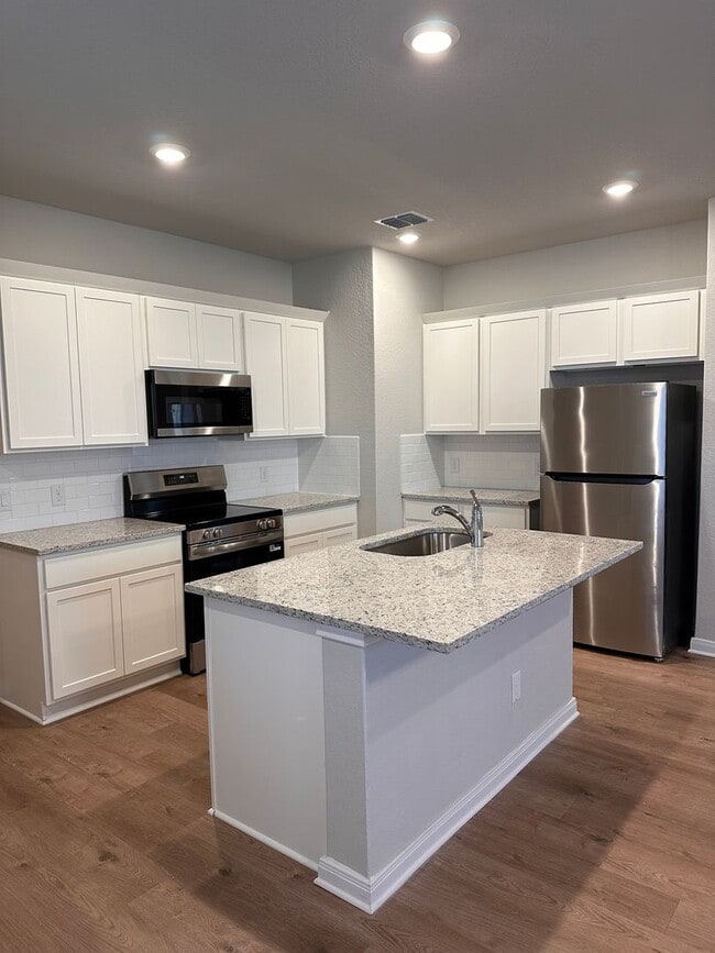 Foto del edificio - 3920 Abbott Pass