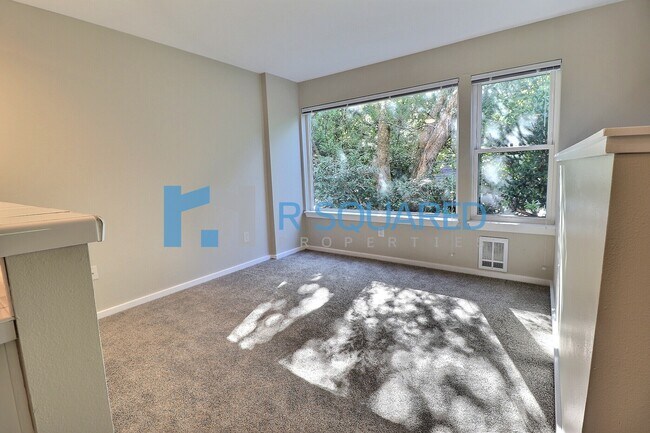 Foto del edificio - 3910 Whitman Ave N