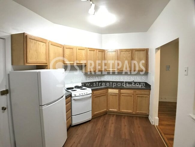 2 bedroom in Brookline MA 02446 - 2 bedroom in Brookline MA 02446 Apartment